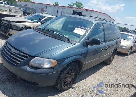 2005 Chrysler Town & Country Limited из США, поврежденный, VIN 2C4GP64L25R217497